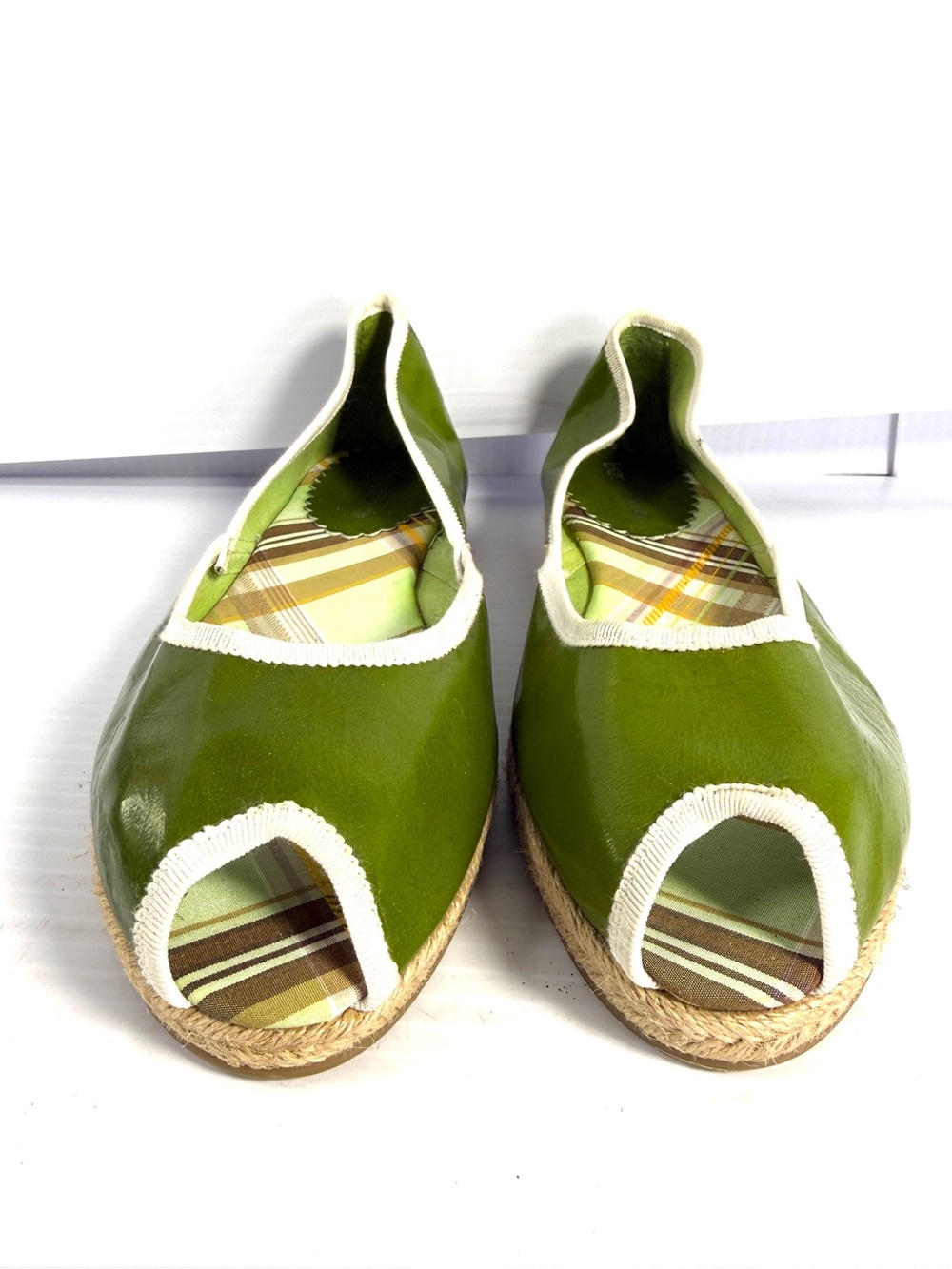 Enzo Angiolini Olive Green Peep-Toe Espadrille Flats